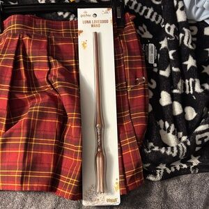 Spirit Harry Potter Luna Wand with Red and Gold Plaid